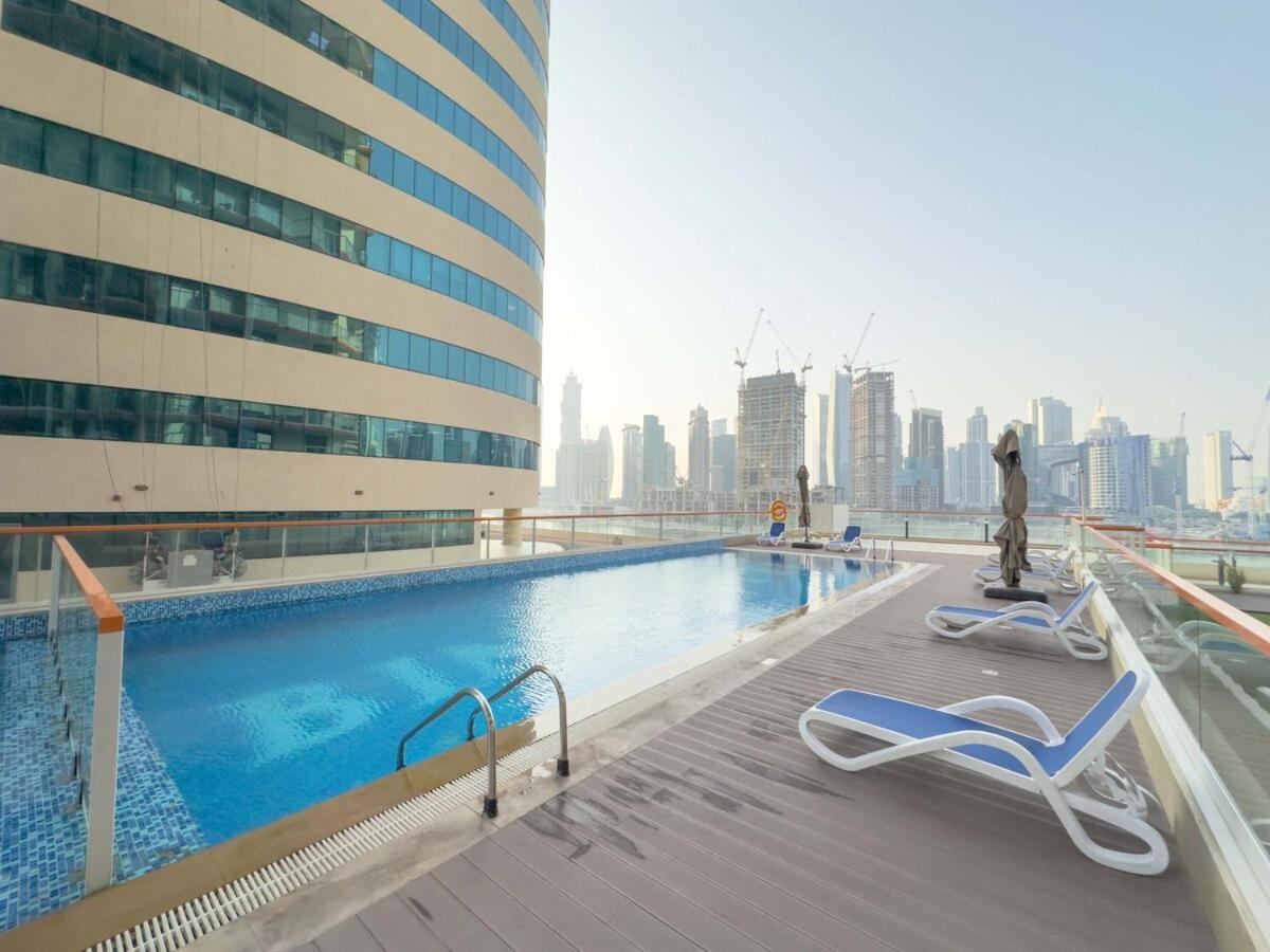 Aws Holiday Homes - Luxurious 2Br In Business Bay Dubai Exterior photo